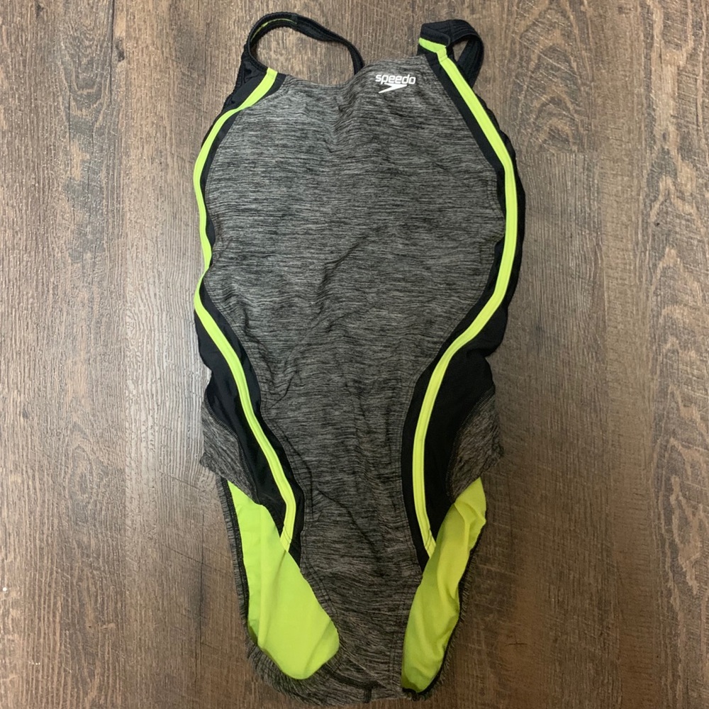 Speedo swim suit one piece